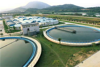 市政污水處理現(xiàn)場(chǎng)